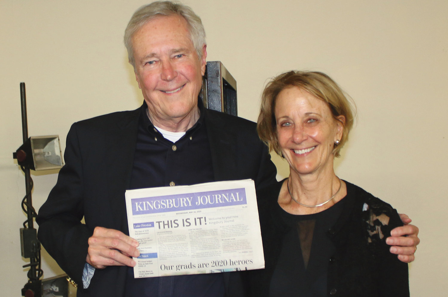 James and Deborah Fallows, co-authors of “Our Towns” book, were recently in De Smet visiting the Kingsbury Journal and holding discussions with staff and volunteers about the strategies that kept a newspaper in print in our county. James is seen here holding the first edition of the Kingsbury Journal, dated May 20, 2020.