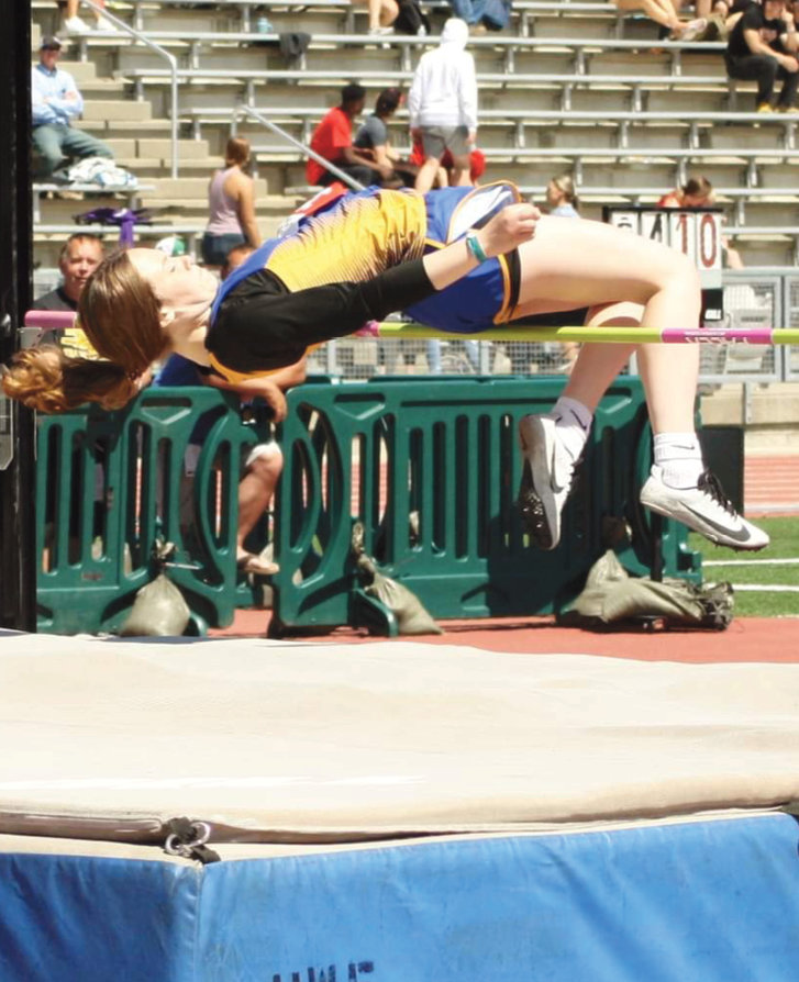 Jocelyn Steffensen matched her best jump all season on her first jump at the State Track Meet and finished in a 5-way tie for 6th place.